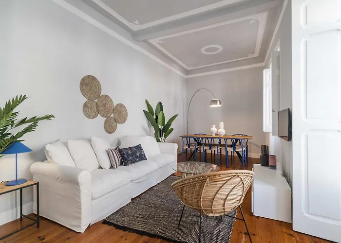 Elegant & Charming 2br Near Lxfactory Apartament *