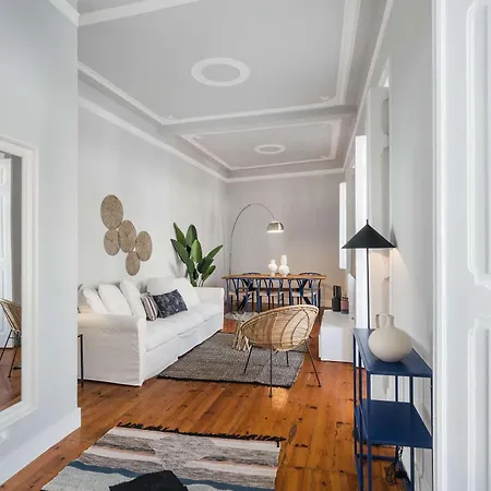 Elegant & Charming 2br Near Lxfactory