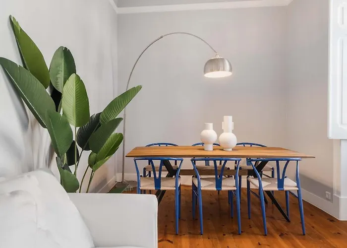 شقة Elegant & Charming 2br Near Lxfactory Lisboa